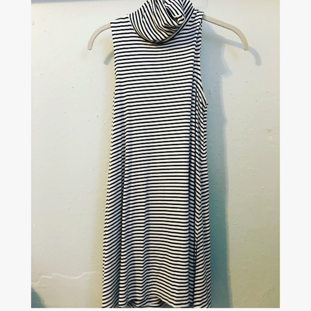 Puella high neck top